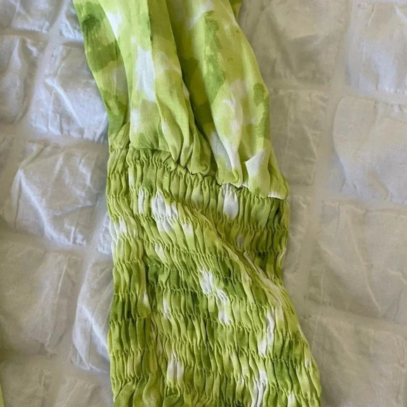 Faithfull the brand Arianne Roos green mini dress in lime - Picture 7 of 15